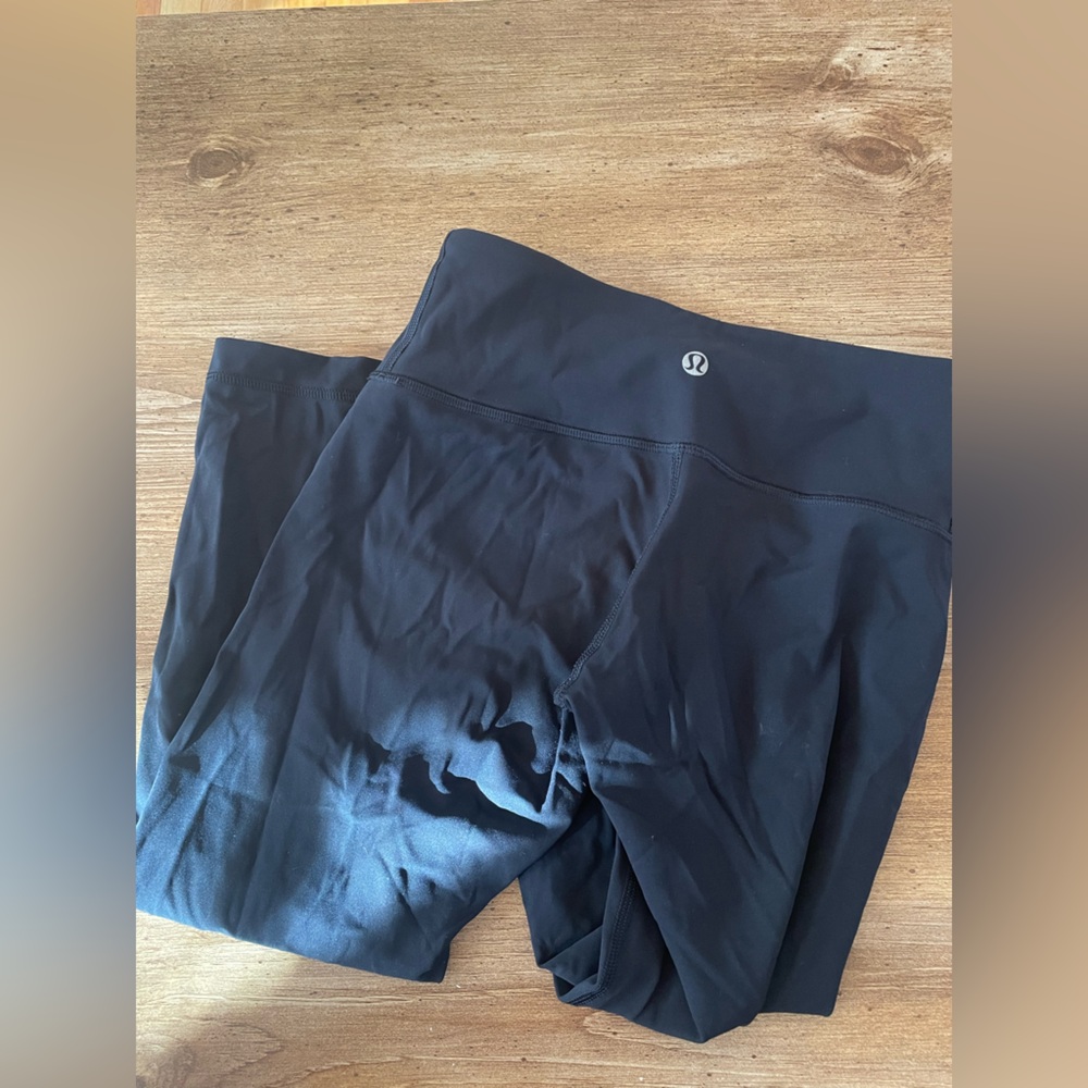 Lululemon Wunder Under Cropped Legging